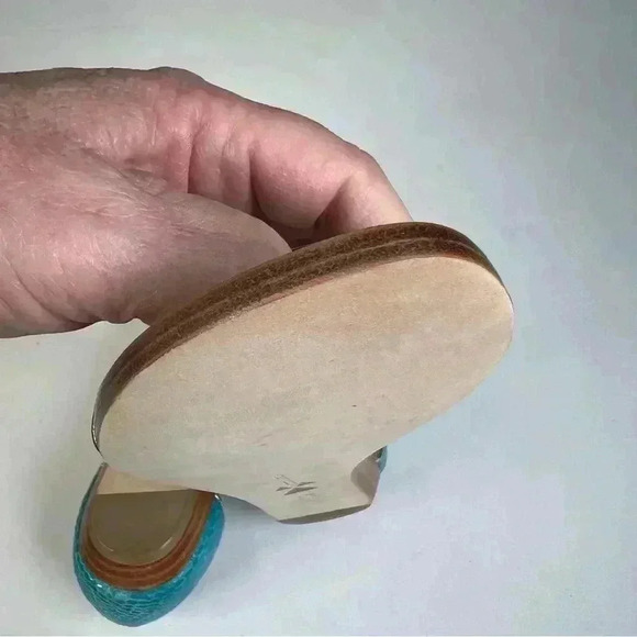 Dani Black turquoise/silver snake flat sandals clear bar between straps Sz 9.5 - Picture 11 of 13